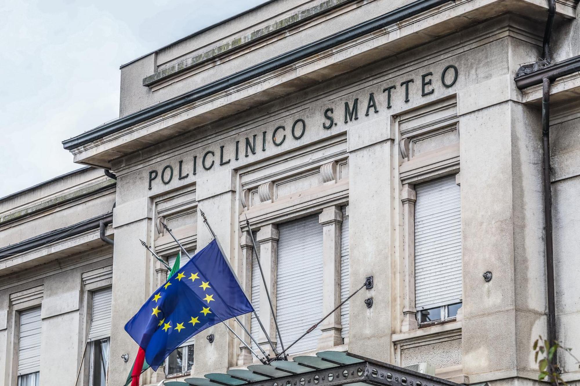 Suite Angolo Alla Stazione - Appartamento Con Terrazzo Panoramico Pavia Luaran gambar